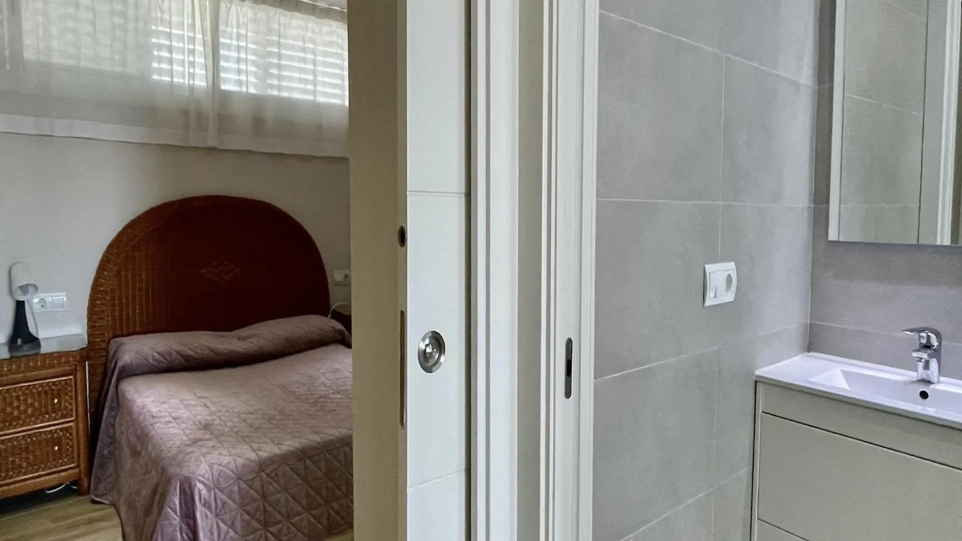 The Apartment In Estartit 레스타르티트